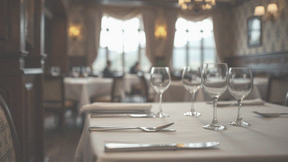 Jakie opcje gastronomiczne oferuje hotel Gołębiewski w Karpaczu?